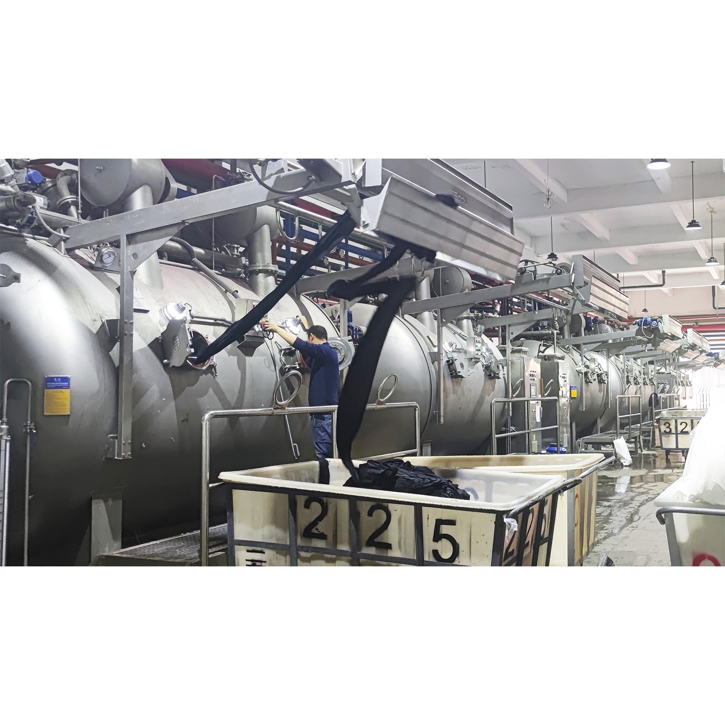 Low Energy Consumption Woven Knit Nylon Synthetic Fiber Airflow Dyeing Machine